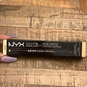 NYX Sculpt & Highlight Brow Contour